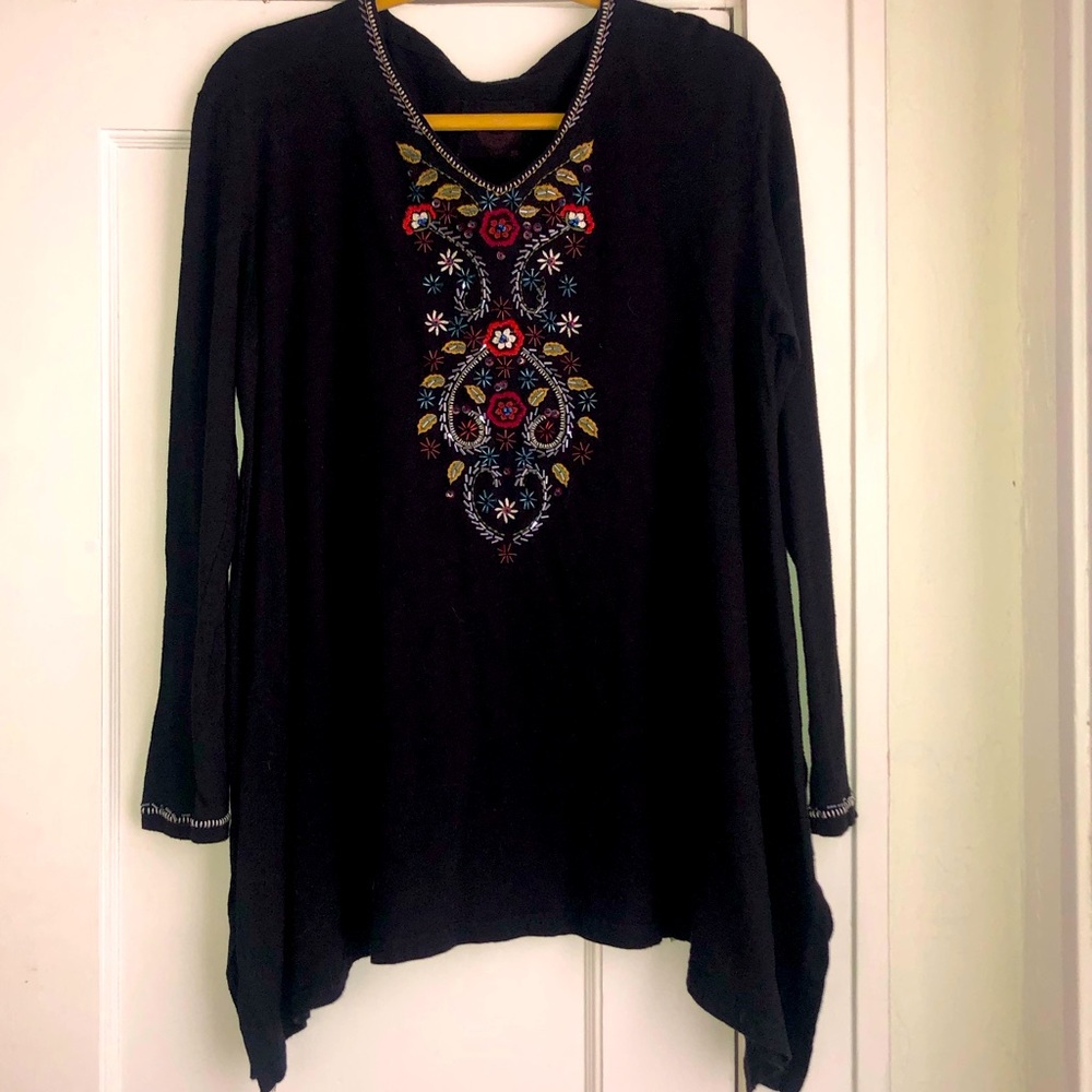 Double D Ranch Black Beaded Top Medium